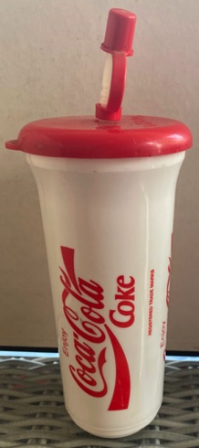 58159-1 € 2,00 coca cola drinkbeker wit rood enjoy cc coke h. D..jpeg